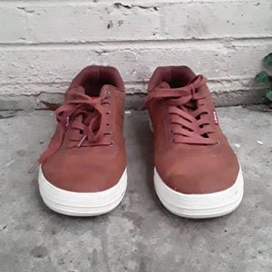 Levi's sneakers